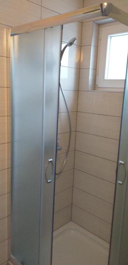 קרוואביצה Studio Apartmani Sehic מראה חיצוני תמונה
